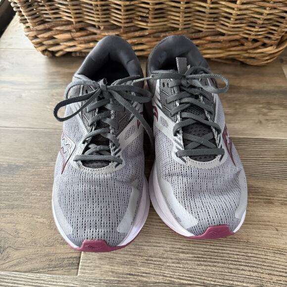 SAUCONY Axon 2 Athletic Sneaker Women's Size US 9.5 Shadow/Quartz - Picture 3 of 10